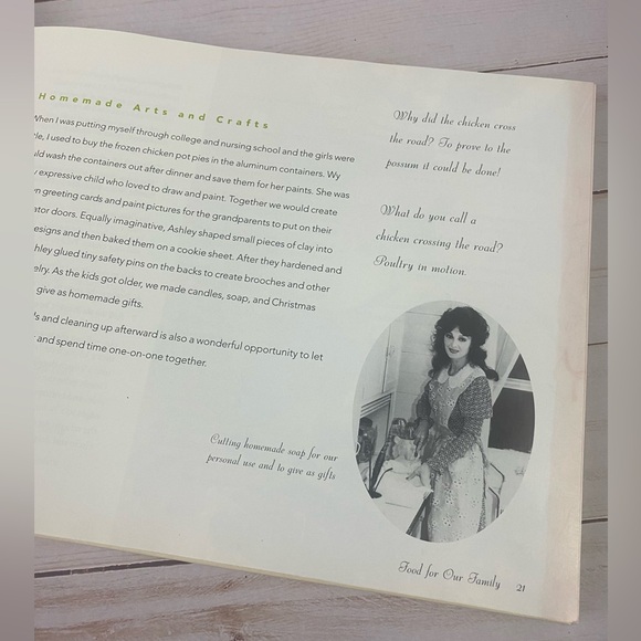 Naomi's Home Companion Cookbook Book Recipes by Naomi Judd No Dust Jacket A2 - Picture 5 of 12